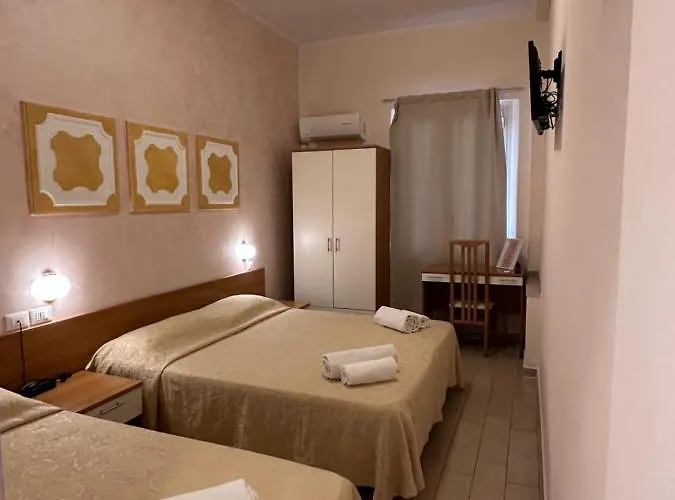 호텔 Adria Nuova 3*