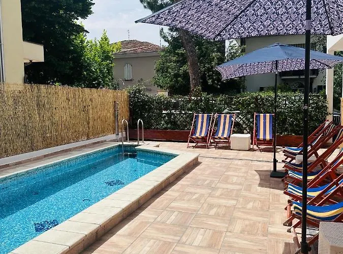 Adria Nuova 3*