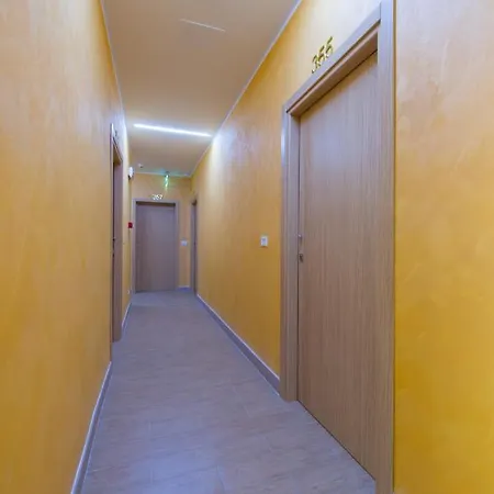 Adria Nuova 3* 리미니